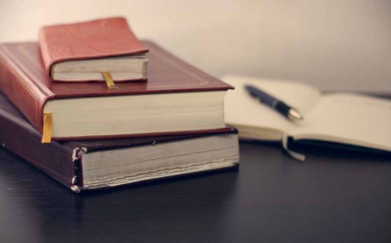 General Knowledge and Reading Comprehension