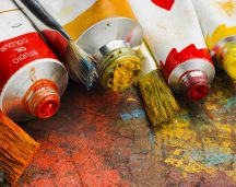 “I love painting. Should I follow my heart?” Course selection dilemma – interests vs. prospects